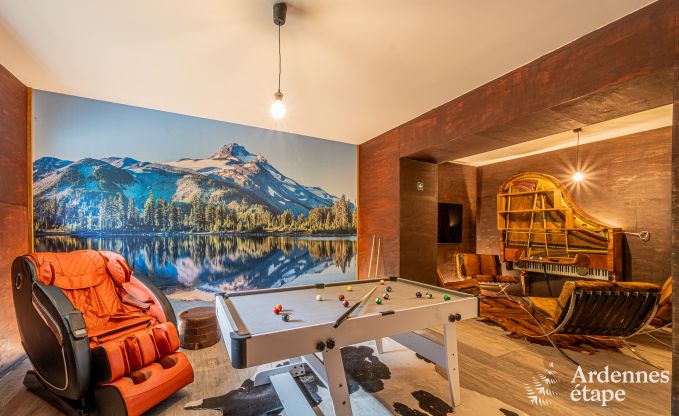 Luxuri�ses Herrenhaus in Gesves, Belgische Ardennen