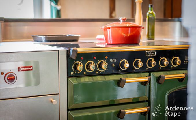 Luxuri�ses Herrenhaus in Gesves, Belgische Ardennen