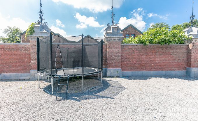 Schloss Gesves 40 Pers. Ardennen Wellness