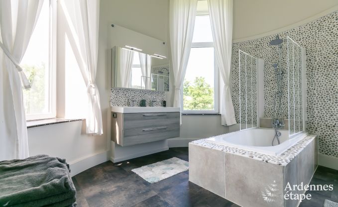 Schloss Gesves 40 Pers. Ardennen Wellness