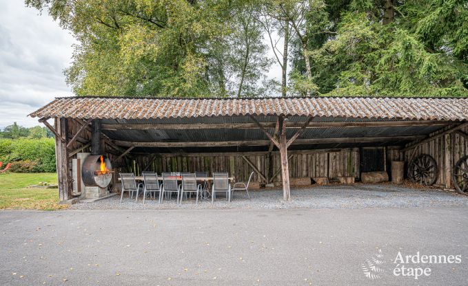 Authentisches Ferienhaus in Gouvy fr 15 Personen, mit 6 Schlafzimmern und Privatgarten