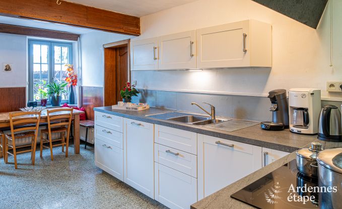 Authentisches Ferienhaus in Gouvy fr 15 Personen, mit 6 Schlafzimmern und Privatgarten