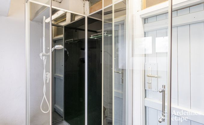 Authentisches Ferienhaus in Gouvy fr 15 Personen, mit 6 Schlafzimmern und Privatgarten