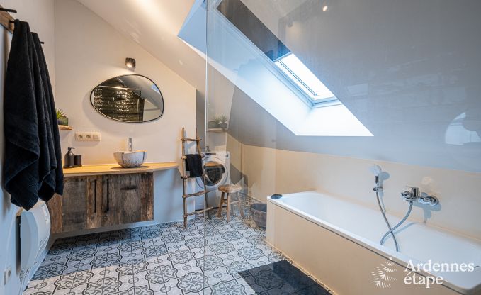 Charmantes Ferienhaus f�r 4 Personen in Grimbi�mont