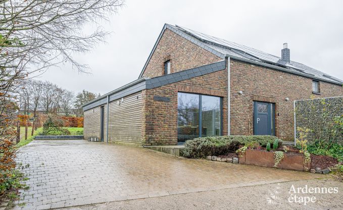 Charmantes Ferienhaus f�r 4 Personen in Grimbi�mont