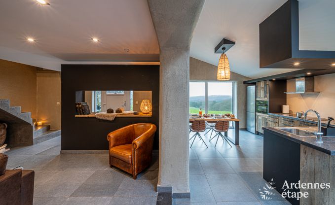 Charmantes Ferienhaus f�r 4 Personen in Grimbi�mont