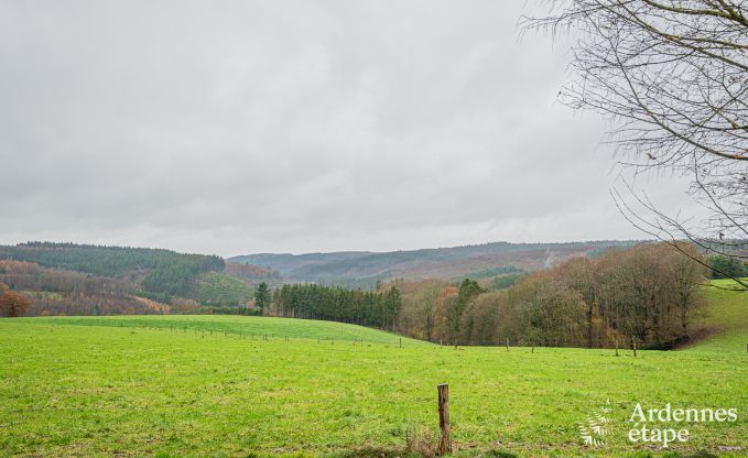 Charmantes Ferienhaus f�r 4 Personen in Grimbi�mont