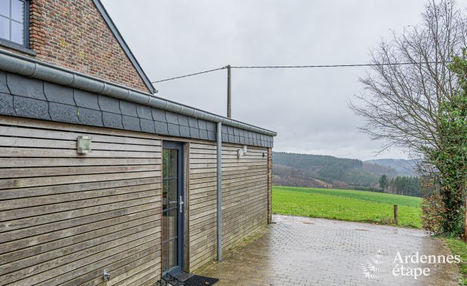 Charmantes Ferienhaus f�r 4 Personen in Grimbi�mont