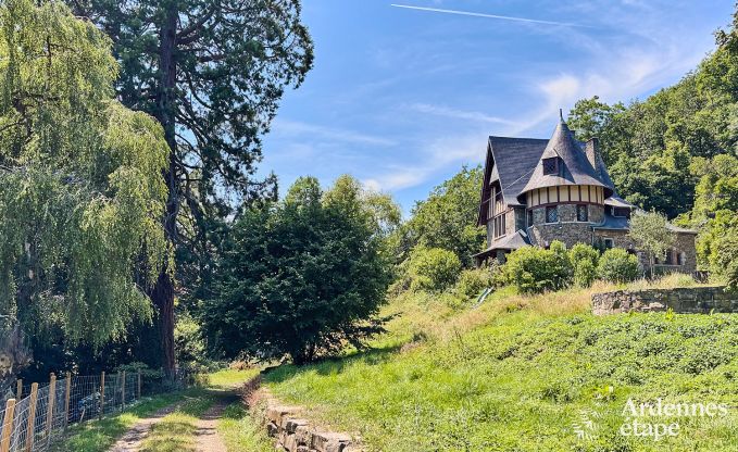 Ger�umiges Ferienhaus f�r 14 Personen mit 5 Schlafzimmern, 4 Badezimmern und gro�em Privatgarten in Hamoir, Ardennen