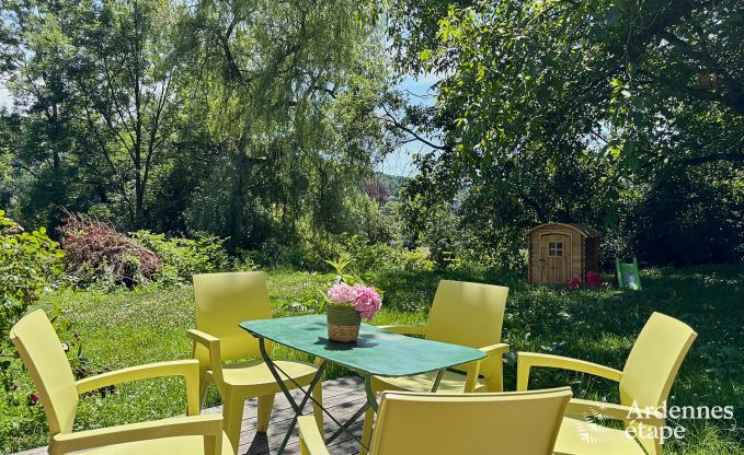 Ger�umiges Ferienhaus f�r 14 Personen mit 5 Schlafzimmern, 4 Badezimmern und gro�em Privatgarten in Hamoir, Ardennen