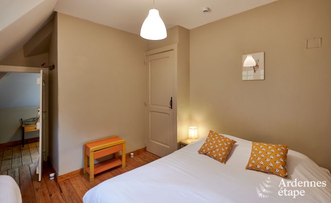 Ger�umiges Ferienhaus f�r 14 Personen mit 5 Schlafzimmern, 4 Badezimmern und gro�em Privatgarten in Hamoir, Ardennen