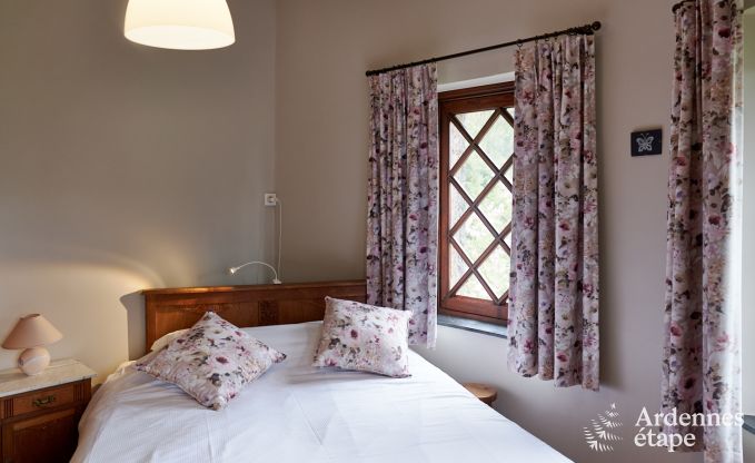 Ger�umiges Ferienhaus f�r 14 Personen mit 5 Schlafzimmern, 4 Badezimmern und gro�em Privatgarten in Hamoir, Ardennen