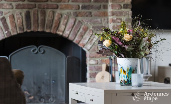 Gerumiges Ferienhaus fr 12 Personen mit Pool und privatem Garten in Hamois, Ardennen