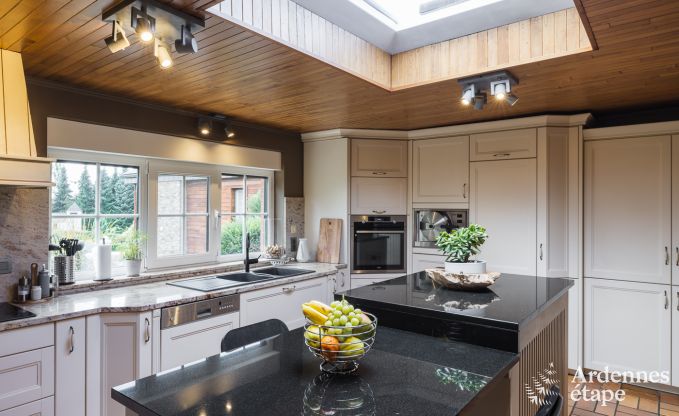 Luxusferienhaus in Hamois fr 8 Personen mit Schwimmbad und privatem Garten in den Ardennen