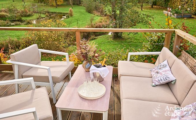 Charmantes Ferienhaus f�r 8 Personen in Hamois mit 4 Schlafzimmern, 3 Badezimmern, Privatgarten, Spielzimmer und Terrasse am Wasser