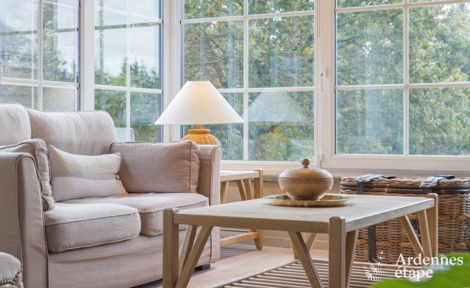 Gerumiges Ferienhaus fr 12 Personen mit Pool und privatem Garten in Hamois, Ardennen