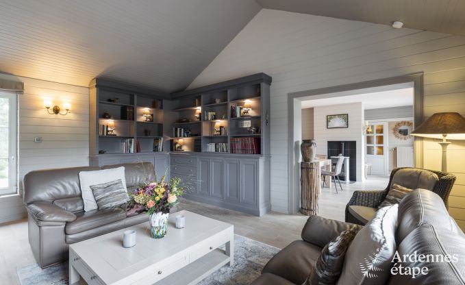 Gerumiges Ferienhaus fr 12 Personen mit Pool und privatem Garten in Hamois, Ardennen