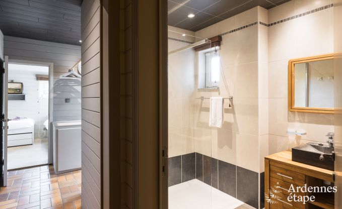 Luxusferienhaus in Hamois fr 8 Personen mit Schwimmbad und privatem Garten in den Ardennen