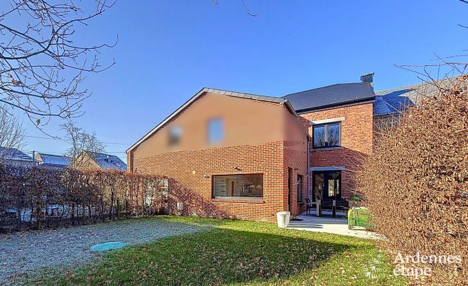 Ger�umiges Ferienhaus in Han-sur-Lesse f�r 8 Personen mit 4 Schlafzimmern, privatem Garten und Terrasse