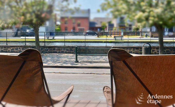 Gerumiges Ferienhaus in Han-sur-Lesse fr 8 Personen mit 4 Schlafzimmern, privatem Garten und Terrasse