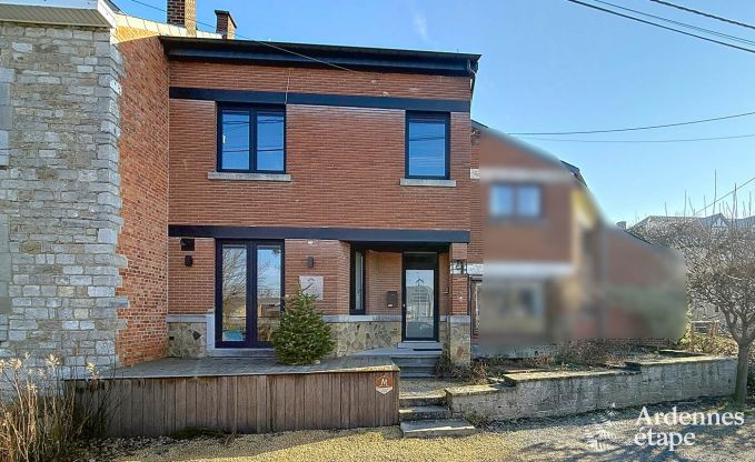 Gerumiges Ferienhaus in Han-sur-Lesse fr 8 Personen mit 4 Schlafzimmern, privatem Garten und Terrasse