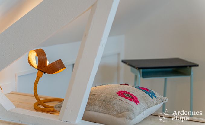 Gerumiges Ferienhaus in Han-sur-Lesse fr 8 Personen mit 4 Schlafzimmern, privatem Garten und Terrasse