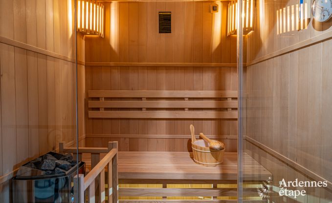 Gem�tliches Ferienhaus in Han-sur-Lesse f�r 8 Personen mit Sauna und Garten in der N�he der Grotten von Han