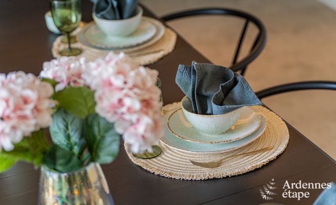 Gem�tliches Ferienhaus in Han-sur-Lesse f�r 8 Personen mit Sauna und Garten in der N�he der Grotten von Han