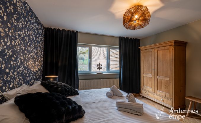 Gem�tliches Ferienhaus in Han-sur-Lesse f�r 8 Personen mit Sauna und Garten in der N�he der Grotten von Han