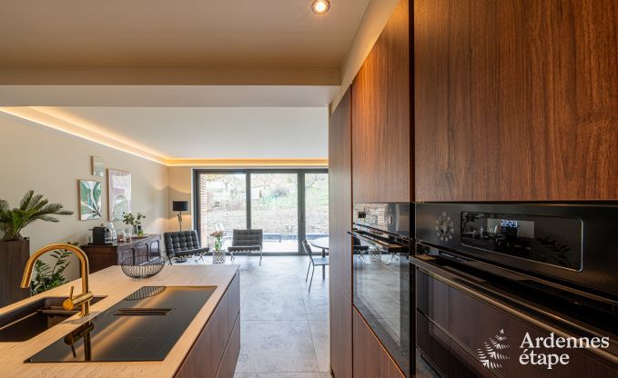 Gem�tliches Ferienhaus in Han-sur-Lesse f�r 8 Personen mit Sauna und Garten in der N�he der Grotten von Han