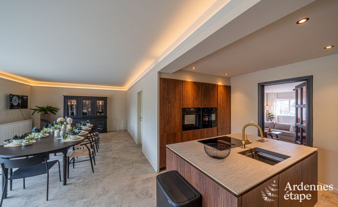 Gem�tliches Ferienhaus in Han-sur-Lesse f�r 8 Personen mit Sauna und Garten in der N�he der Grotten von Han