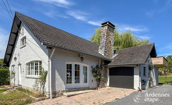 Gem�tliches Ferienhaus in Han-sur-Lesse f�r 8 Personen mit Sauna und Garten in der N�he der Grotten von Han