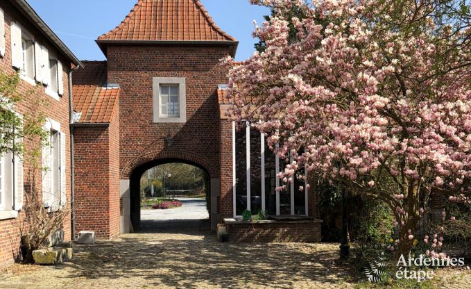 Ferienhaus Hannut 20 Pers. Ardennen Schwimmbad Wellness Behinderten gerecht