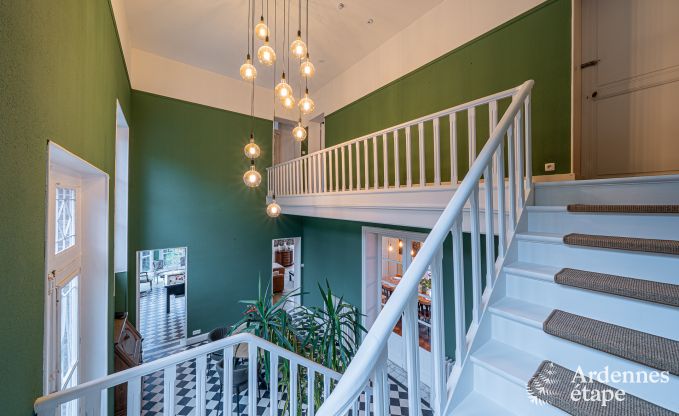 Luxuri�ses Herrenhaus f�r 12 Personen an der Maas in Hasti�re mit Privatgarten und 4 Badezimmern