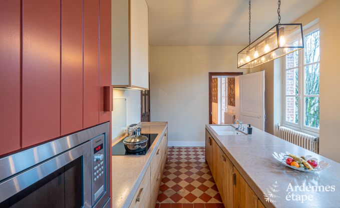 Luxuri�ses Herrenhaus f�r 12 Personen an der Maas in Hasti�re mit Privatgarten und 4 Badezimmern