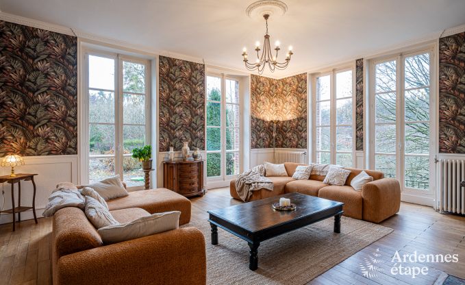 Luxuri�ses Herrenhaus f�r 12 Personen an der Maas in Hasti�re mit Privatgarten und 4 Badezimmern