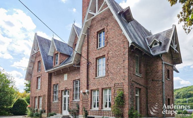 Luxuri�ses Herrenhaus f�r 12 Personen an der Maas in Hasti�re mit Privatgarten und 4 Badezimmern