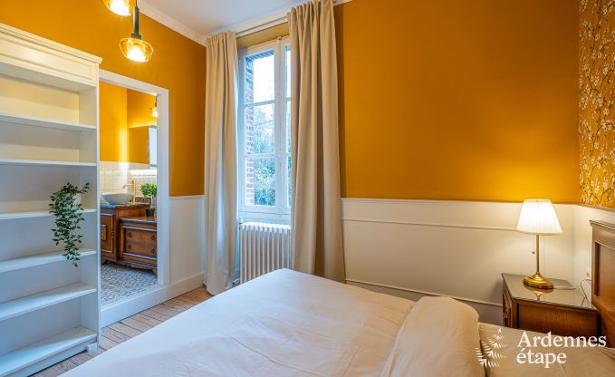 Luxuri�ses Herrenhaus f�r 12 Personen an der Maas in Hasti�re mit Privatgarten und 4 Badezimmern