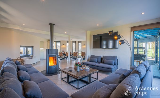 Ger�umige Luxusvilla mit Pool in Hasti�re, Ardennen