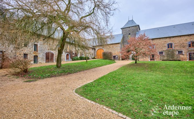 Gem�tliches Ferienhaus in Havelange f�r 10 Personen mit Garten und Holzofen in der Condroz