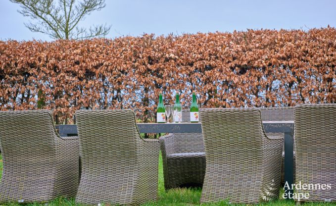 Gem�tliches Ferienhaus in Havelange f�r 10 Personen mit Garten und Holzofen in der Condroz