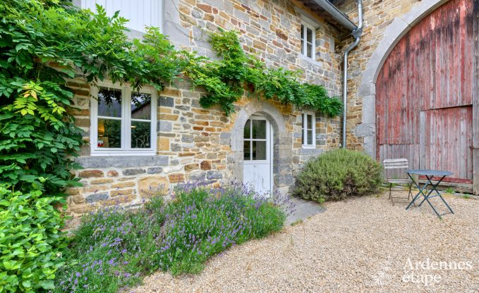 Gem�tliches Ferienhaus in Havelange f�r 10 Personen mit Garten und Holzofen in der Condroz