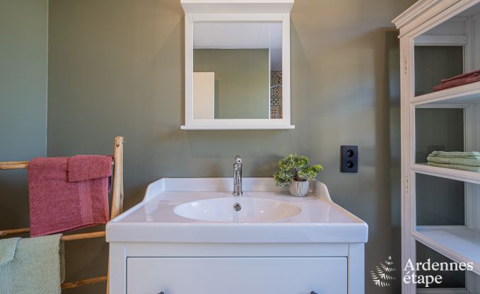 Charmantes Ferienhaus in Herbeumont f�r 6 Personen mit privatem Garten, 3 Schlafzimmern und Holzpelletheizung