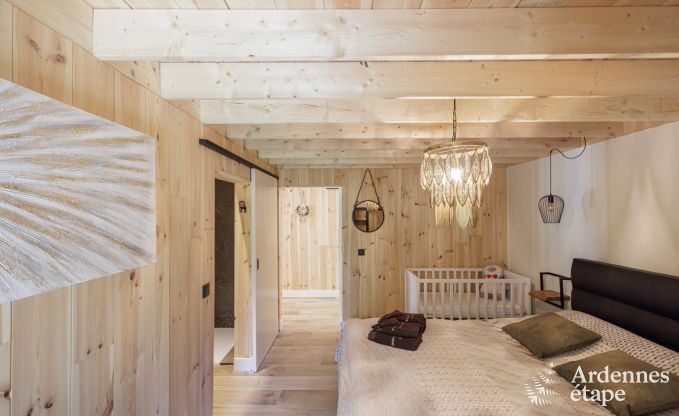 Chalet Hotton 4/6 Pers. Ardennen Schwimmbad Wellness Behinderten gerecht