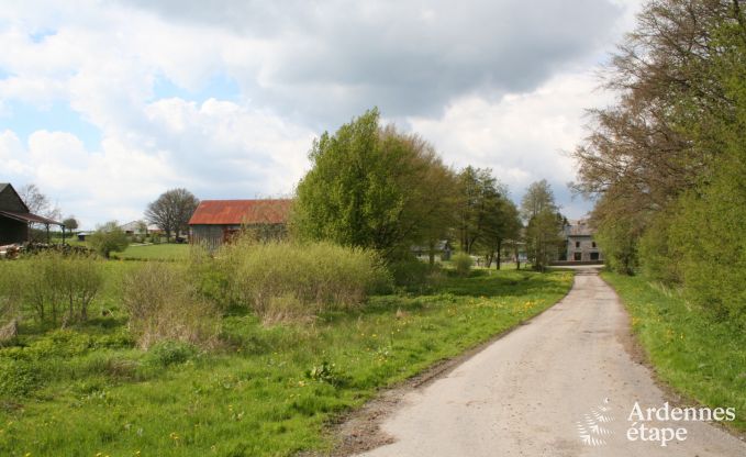 Rustikales Ferienhaus für 6/8 Personen in Houffalize in den Ardennen