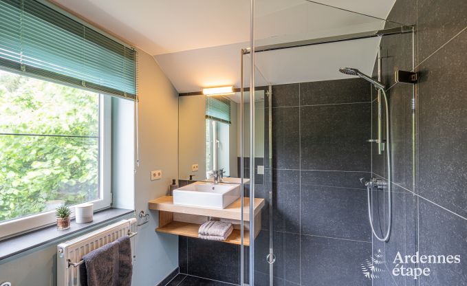 Ger�umiges und komfortables Ferienhaus in Houffalize, Ardennen