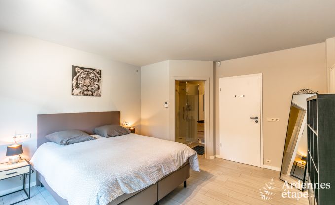 Luxusvilla im Herzen von Houffalize: Ferienhaus fr 24 Personen mit Sauna, Jacuzzi und Spielzimmer in den Ardennen