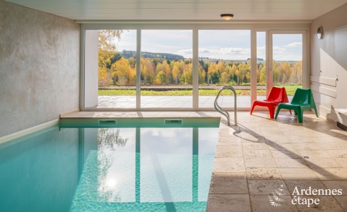 Luxusvilla in Houffalize: Unterkunft f�r 18 Personen mit Pool, Sauna und privatem Garten in den Ardennen