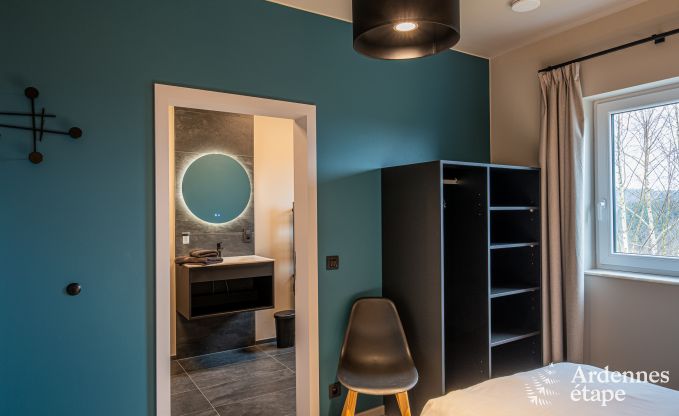 Luxusvilla in Houffalize: Unterkunft f�r 18 Personen mit Pool, Sauna und privatem Garten in den Ardennen