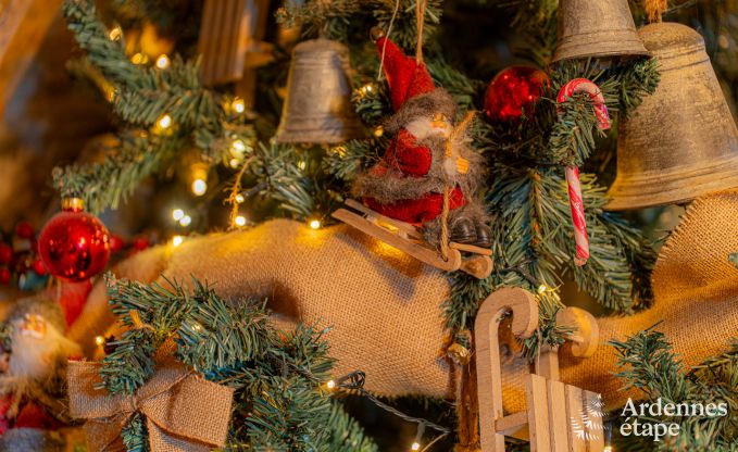 Einzigartiges Ferienhaus f�r 6 Personen in Houffalize, das ganze Jahr �ber in Weihnachtsstimmung!